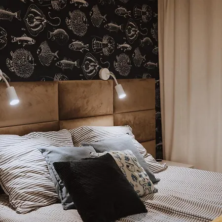 아파트 Nadmorski E.52 Porto 웨바