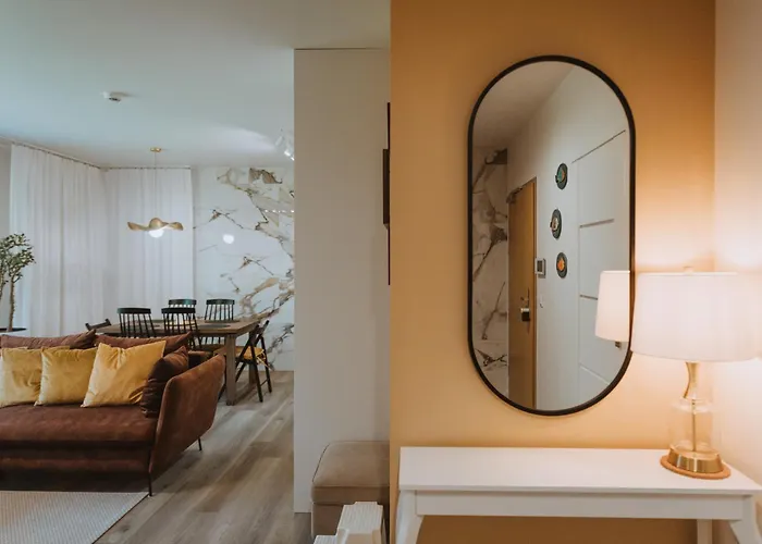 Nadmorski E.52 Porto